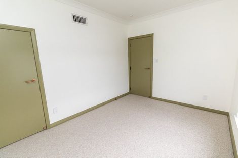 Photo of property in 71 Seatoun Heights Road, Seatoun, Wellington, 6022