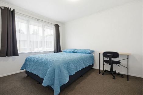 Photo of property in 4/240 Old Farm Road, Hillcrest, Hamilton, 3216