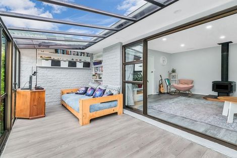 Photo of property in 413 Yaldhurst Road, Russley, Christchurch, 8042