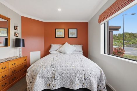 Photo of property in 110 Reynolds Road, Pukekohe, 2120