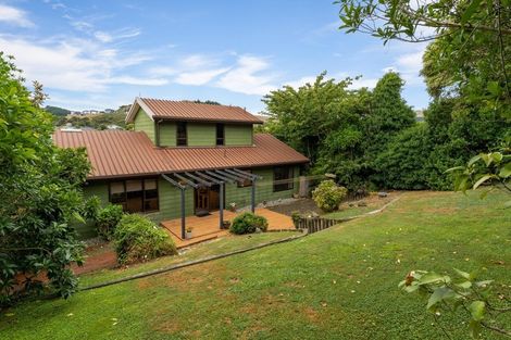 Photo of property in 10 Latitude Close, Whitby, Porirua, 5024