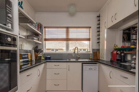 Photo of property in 97 Rathgar Road, Henderson, Auckland, 0610