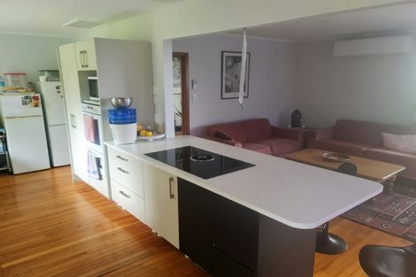 Photo of property in 92a Rosier Road, Glen Eden, Auckland, 0602