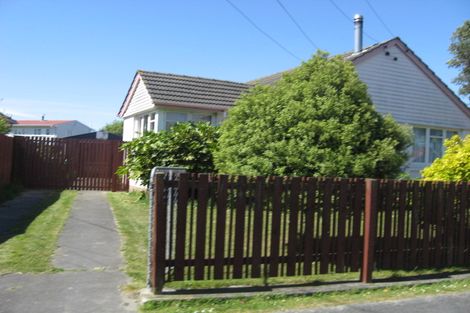 Photo of property in 44 Bellbrook Crescent, Shirley, Christchurch, 8013