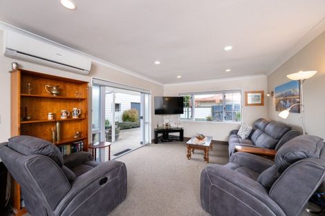 Photo of property in 173a Avenue Road, Greenmeadows, Napier, 4112