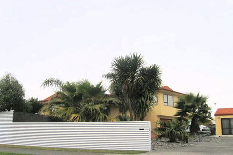 Photo of property in 1 Howard Road, Taradale, Napier, 4112