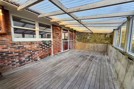 Photo of property in 2 Stanley Road, Glenfield, Auckland, 0629