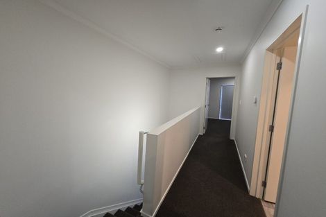Photo of property in 2/16 Russell Road, Manurewa, Auckland, 2102