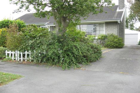 Photo of property in 11 Reading Street, Upper Riccarton, Christchurch, 8041