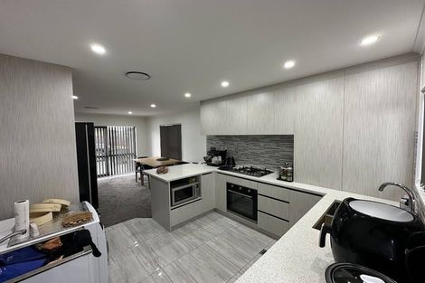 Photo of property in 5b Von Sturmer Street, Mangere East, Auckland, 2024