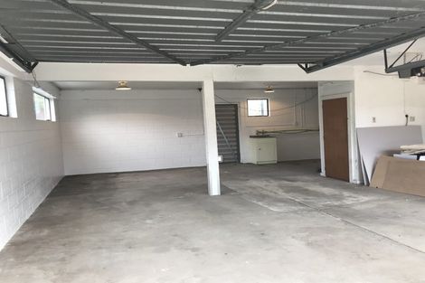 Photo of property in 14 Parkview Place, Avonhead, Christchurch, 8042