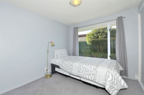 Photo of property in 2/33 Kintyre Drive, Broomfield, Christchurch, 8042
