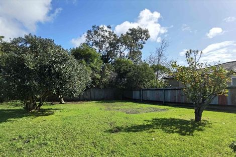 Photo of property in 53 Matipo Road, Te Atatu Peninsula, Auckland, 0610