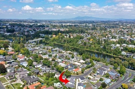 Photo of property in 50u2 Banbury Crescent, Fairfield, Hamilton, 3214