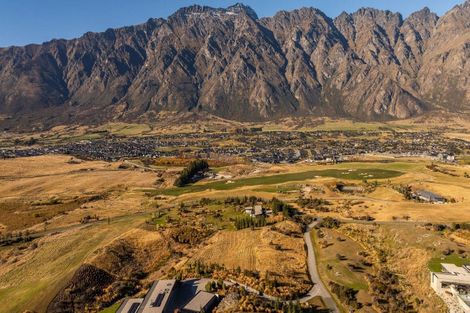Photo of property in 4 Fairway Drive, Jacks Point, Queenstown, 9371