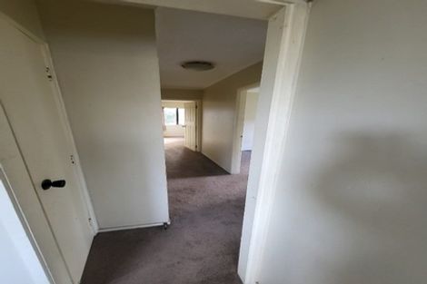 Photo of property in 1/40 Hollyford Drive, Clover Park, Auckland, 2105