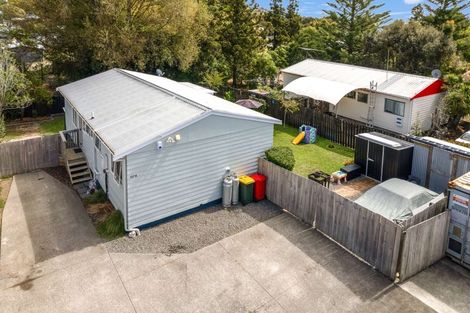 Photo of property in 2/137 Awaroa Road, Helensville, 0800