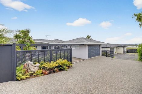 Photo of property in 1/12 Bannings Way, Hobsonville, Auckland, 0618