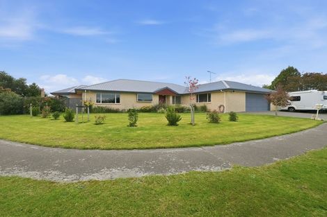 Photo of property in 4 Devon Crescent, Darfield, 7510