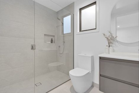 Photo of property in 10 Kamana Rise, Wanaka, 9382