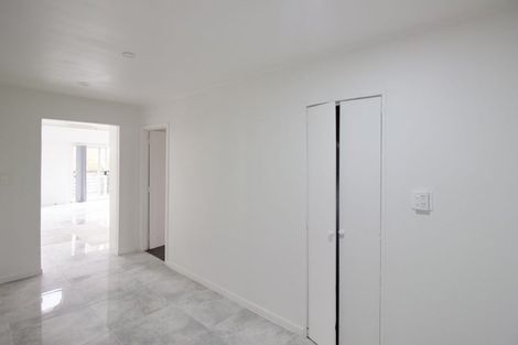 Photo of property in 475 Whangaparaoa Road, Stanmore Bay, Whangaparaoa, 0932