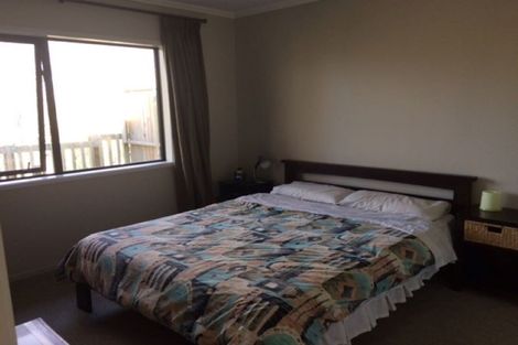 Photo of property in 14a Gracechurch Drive, Flat Bush, Auckland, 2016