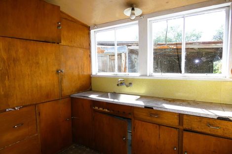 Photo of property in 159 Romilly Street, Westport, 7825