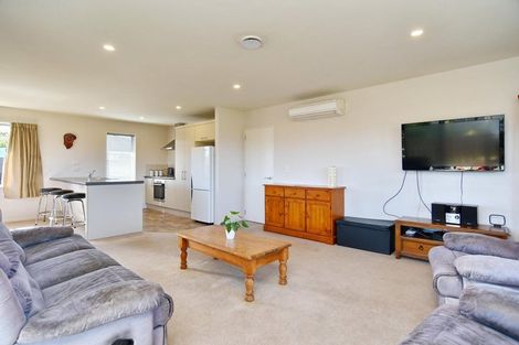 Photo of property in 7 Freyberg Street, Rangiora, 7400