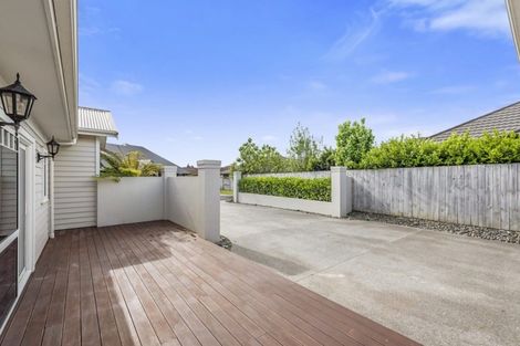 Photo of property in 162 Saint James Drive, Huntington, Hamilton, 3210