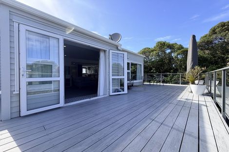 Photo of property in 4 School Road, Plimmerton, Porirua, 5026