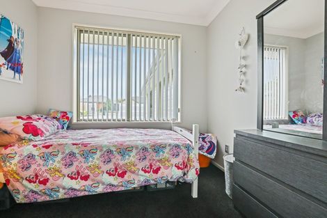 Photo of property in 31 Coppinger Terrace, Aidanfield, Christchurch, 8025