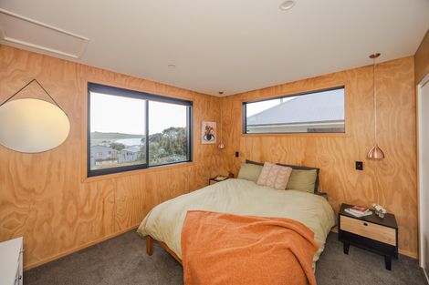 Photo of property in 13 Semple Street, Kakanui, Oamaru, 9495