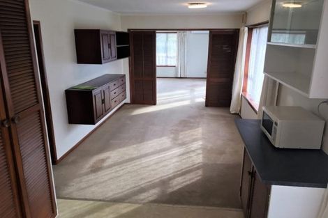 Photo of property in 10 Quiet Street, Te Atatu South, Auckland, 0610