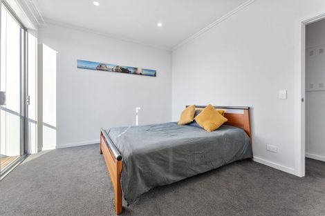 Photo of property in 4 Marine Parade, Hobsonville, Auckland, 0616