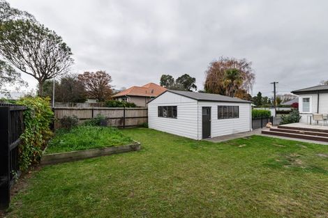 Photo of property in 37 Hawford Road, Opawa, Christchurch, 8023
