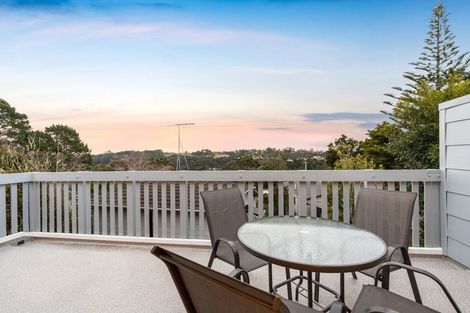 Photo of property in 1/77 Manuka Road, Bayview, Auckland, 0629