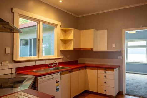 Photo of property in 12 Vera Street, Marton, 4710