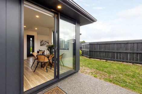 Photo of property in 2/9 Kingsley Street, Saint Andrews, Hamilton, 3200