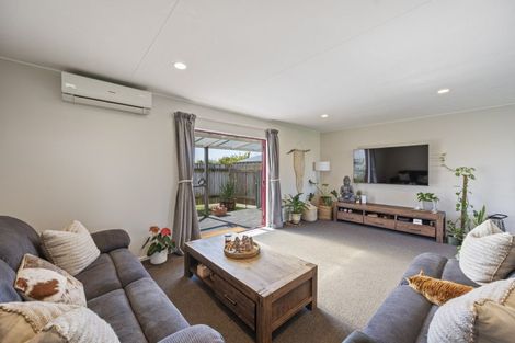 Photo of property in 43a Tait Drive, Greenmeadows, Napier, 4112