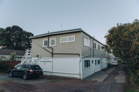 Photo of property in 7/19 Milton Road, Orewa, 0931