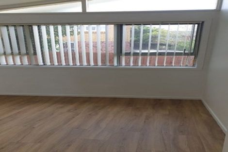 Photo of property in 1/104 Bond Crescent, Forrest Hill, Auckland, 0620