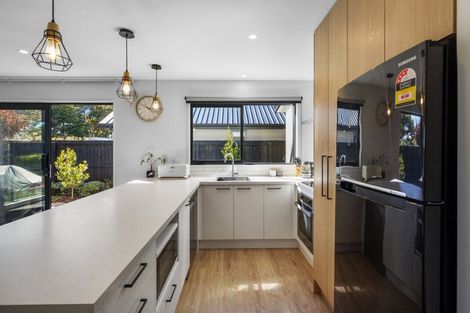 Photo of property in 26 Horoeka Street, Avonhead, Christchurch, 8042