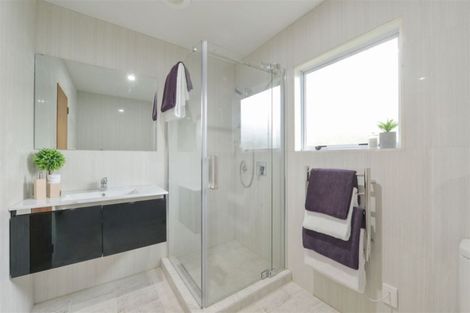 Photo of property in 50 Riserra Drive, Ranui, Auckland, 0612
