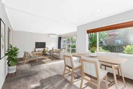 Photo of property in 6 Routeburn Avenue, Aotea, Porirua, 5024