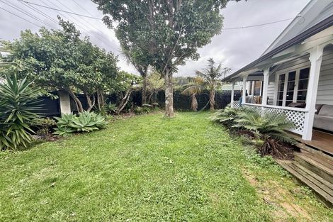 Photo of property in 29 Hillcrest Avenue, Hillcrest, Rotorua, 3015