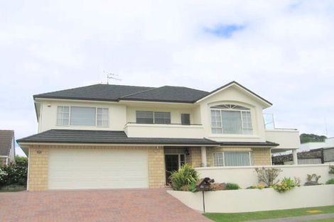 Photo of property in 124 Muricata Avenue, Mount Maunganui, 3116
