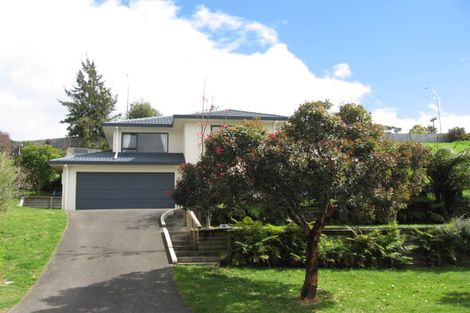 Photo of property in 52 Highgrove Place, Bethlehem, Tauranga, 3110