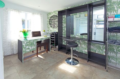 Photo of property in 7 Langton Road, Stanmore Bay, Whangaparaoa, 0932