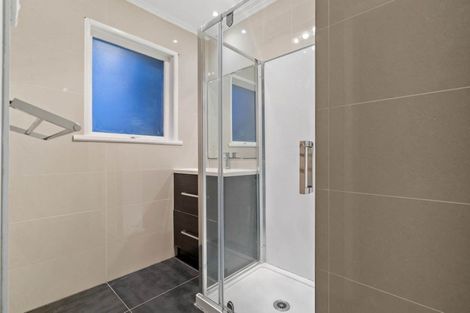 Photo of property in 2/10 Mahon Place, Papatoetoe, Auckland, 2025