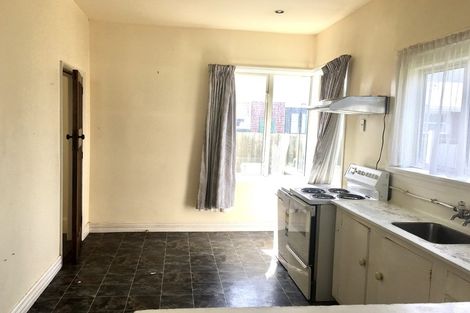 Photo of property in 64 Division Street, Riccarton, Christchurch, 8041